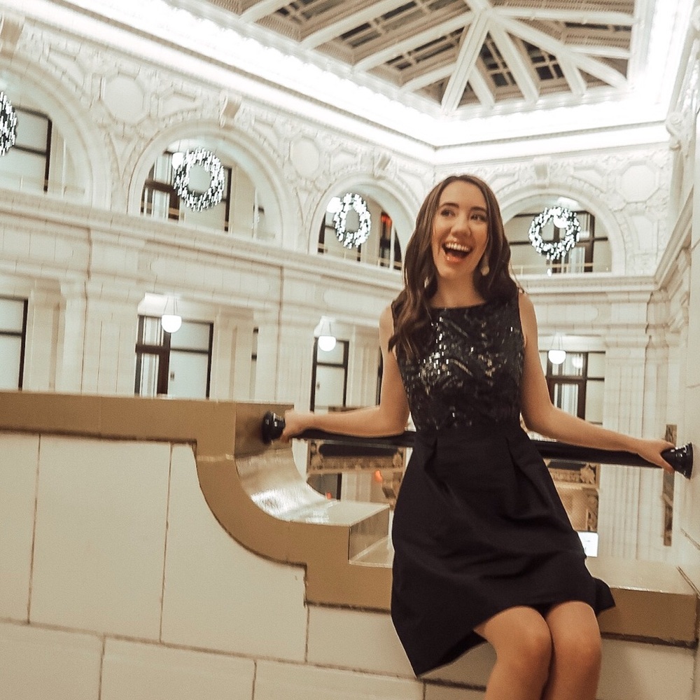 Meet your Posher, Madeline